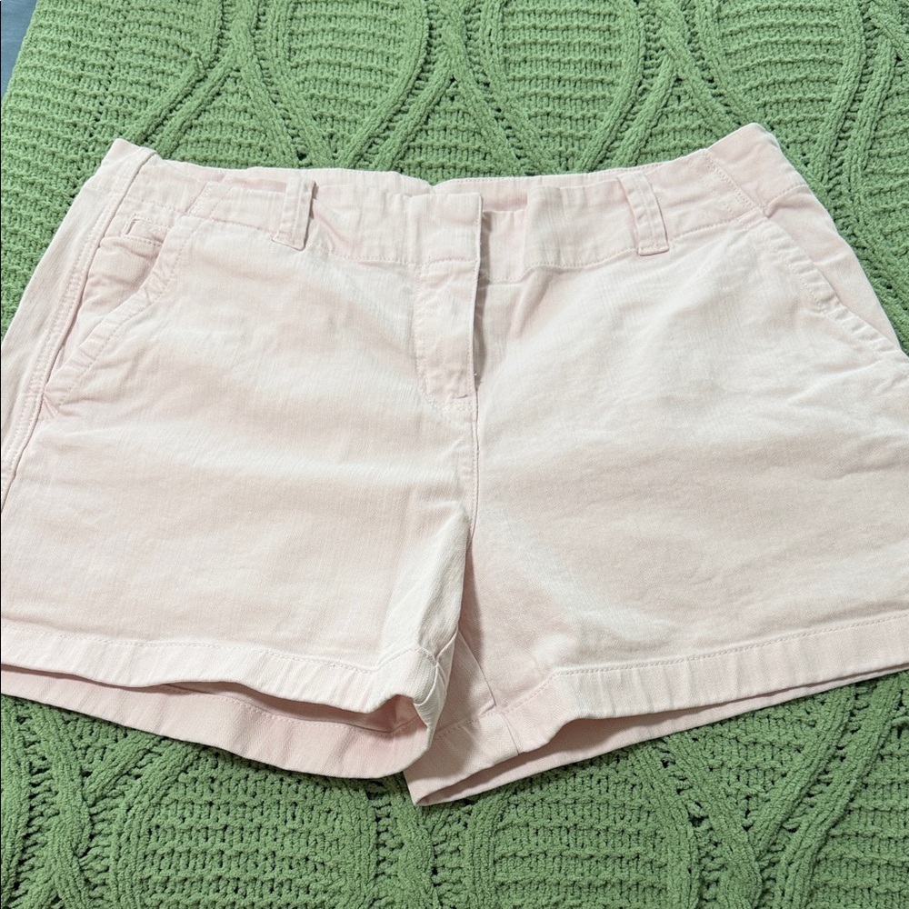 Vineyard Vines Pale Pink Women's Bermuda Shorts